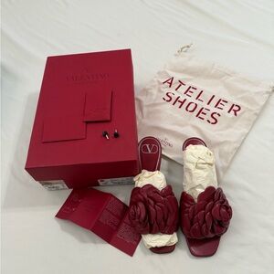 NWT VALENTINO GARAVANI ATELIER  Flower Sandal Burgundy  Red Size35.5
